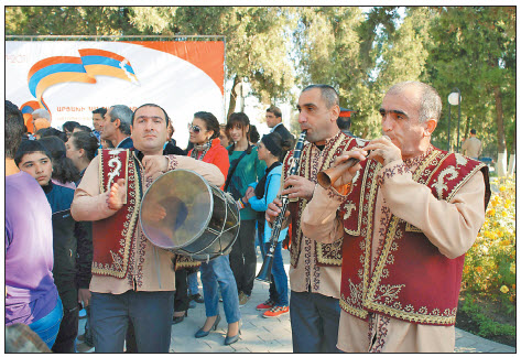 Карабахцы  говорят  «Лох лява»!