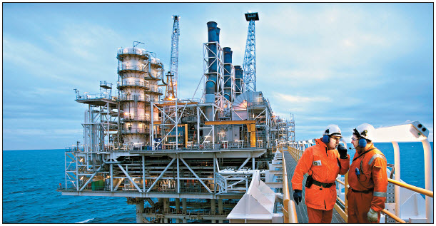 Алиев обвинил British Petroleum в резком снижении добычи нефти в Азербайджане