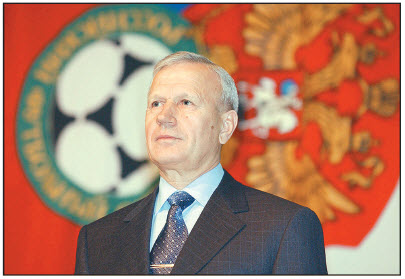 «Футбольных звезд  в России и в Армении стало меньше»