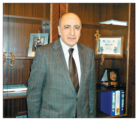 Политолог Расим Мусабеков: Азербайджанцам и армянам  следует прекратить рассматривать Карабах как поле геополитического противоборства и заботиться  о собственной безопасности, мире и благополучии 