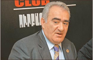 Первый президент Армении не выдвинет свою кандидатуру на президентских выборах 2008 года
